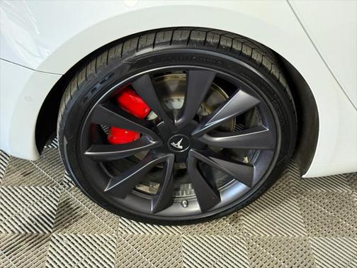 2020 Tesla Model 3 Performance