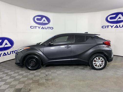 2021 Toyota C-HR LE