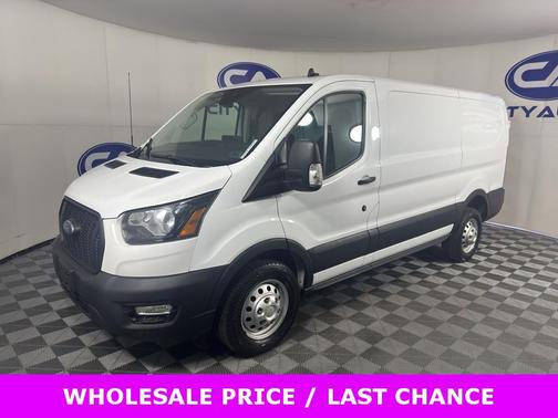 Oxford White 2023 Ford Transit-250 Base