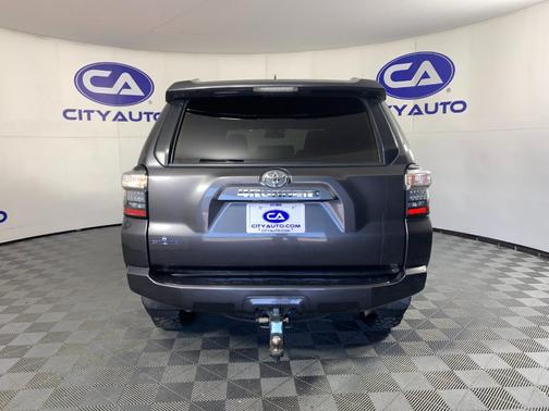 Magnetic Gray Metallic 2017 Toyota 4Runner SR5