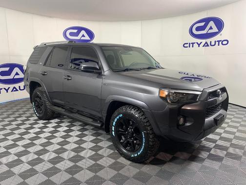 Magnetic Gray Metallic 2017 Toyota 4Runner SR5
