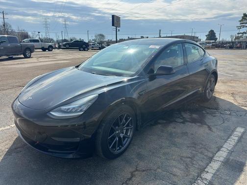 2019 Tesla Model 3 Mid Range