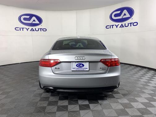 2010 Audi A5 2.0T quattro