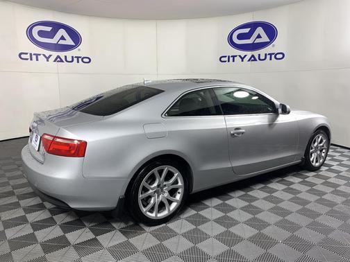 2010 Audi A5 2.0T quattro