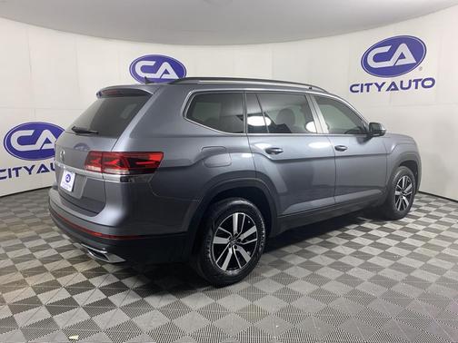 2022 Volkswagen Atlas 2.0T SE