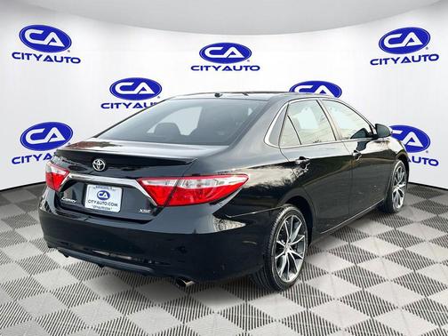 2015 Toyota Camry XSE