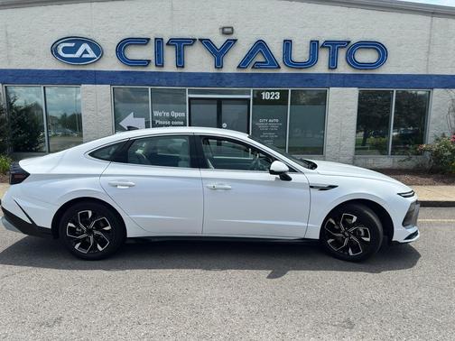 Serenity White 2025 Hyundai SONATA SEL