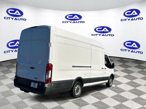 2015 Ford Transit-250 Base