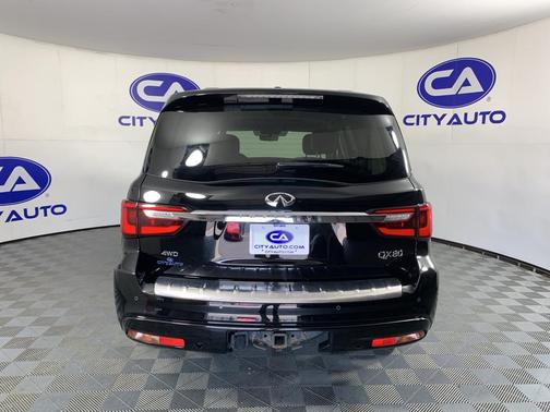 Black Obsidian 2021 INFINITI QX80 Luxe