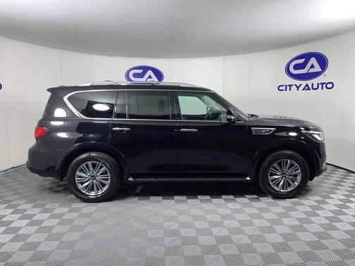 Black Obsidian 2021 INFINITI QX80 Luxe