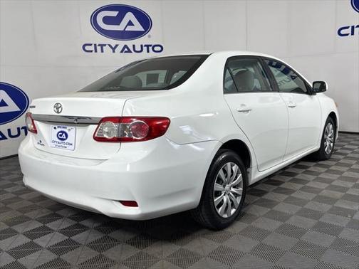 2013 Toyota Corolla LE