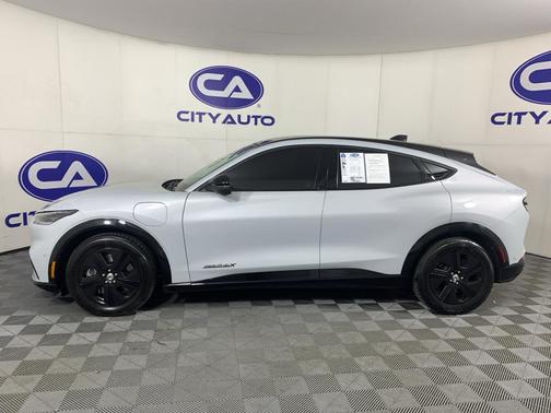 Space White Metallic 2023 Ford Mustang Mach-E California Route 1