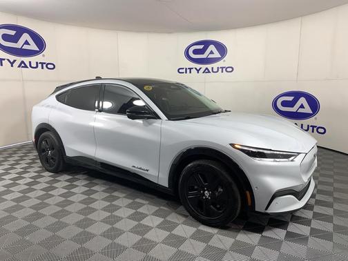 Space White Metallic 2023 Ford Mustang Mach-E California Route 1