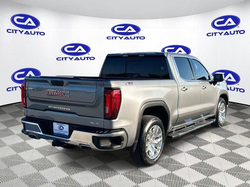 2022 GMC Sierra 1500 SLT
