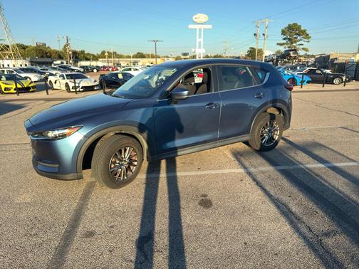2017 Mazda CX-5 Sport