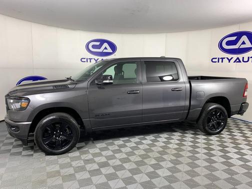 Granite Crystal Metallic Clearcoat 2022 RAM 1500 Big Horn/Lone Star