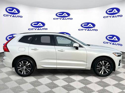 2023 Volvo XC60 B5 Core