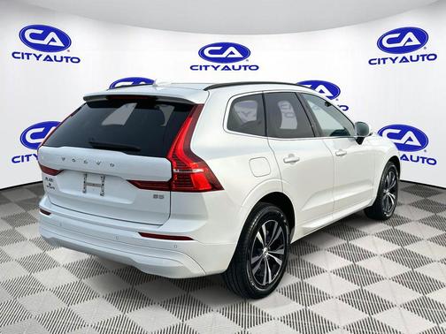 2023 Volvo XC60 B5 Core