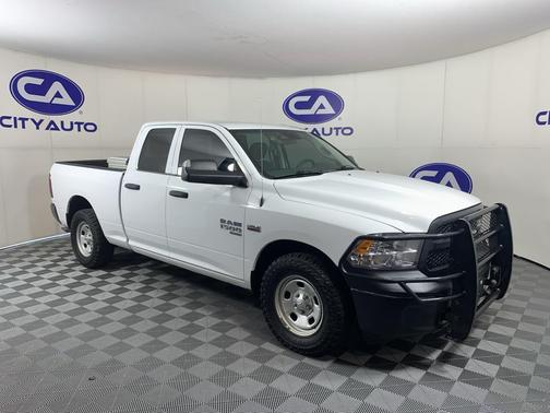 Bright White Clearcoat 2022 RAM 1500 Tradesman