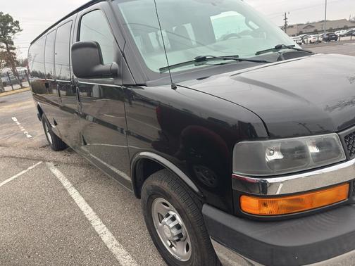2016 Chevrolet Express 3500 LS