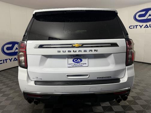 2023 Chevrolet Suburban Premier