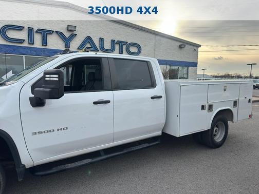 2022 Chevrolet Silverado 3500 WT