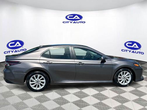 Predawn Gray Mica 2022 Toyota Camry LE