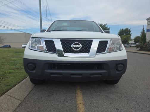 2019 Nissan Frontier S