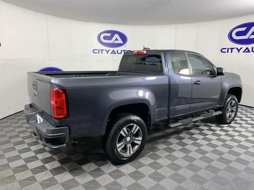 Cyber Gray Metallic 2017 Chevrolet Colorado WT