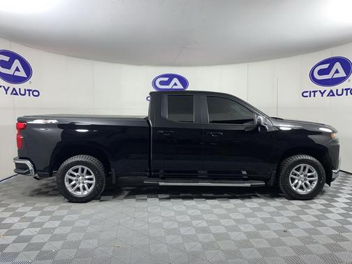 Black 2019 Chevrolet Silverado 1500 LT