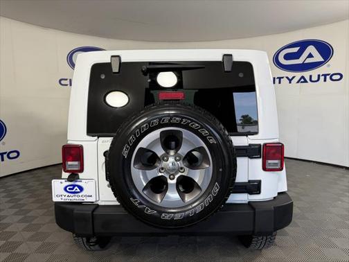 2018 Jeep Wrangler JK Unlimited Sahara