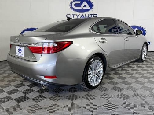 2015 Lexus ES 350 Crafted Line