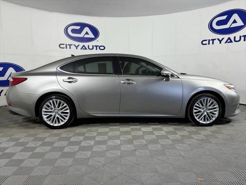 2015 Lexus ES 350 Crafted Line