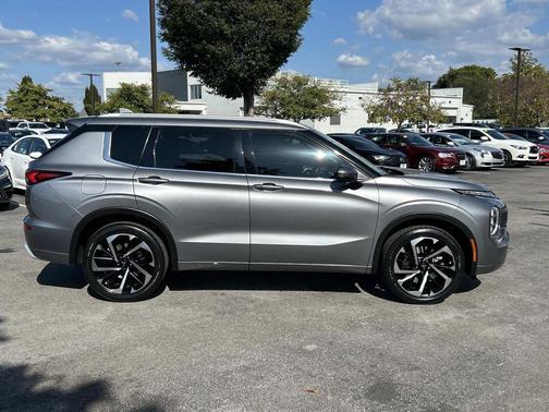 2022 Mitsubishi Outlander SEL 2.5 2WD