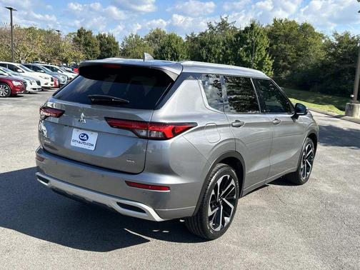2022 Mitsubishi Outlander SEL 2.5 2WD
