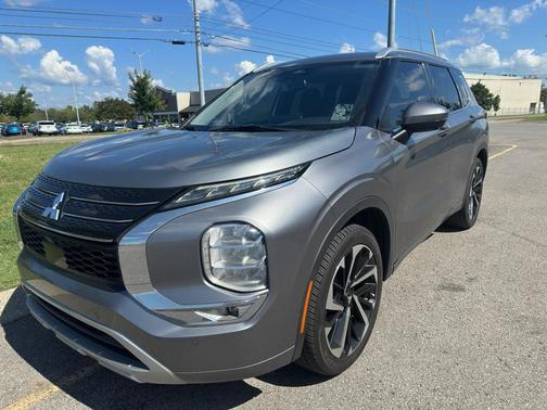 2022 Mitsubishi Outlander SEL 2.5 2WD