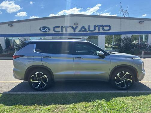 2022 Mitsubishi Outlander SEL 2.5 2WD