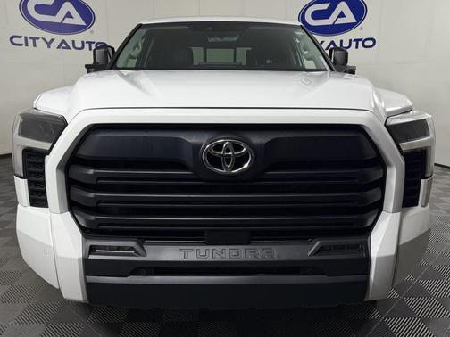 2022 Toyota Tundra SR5
