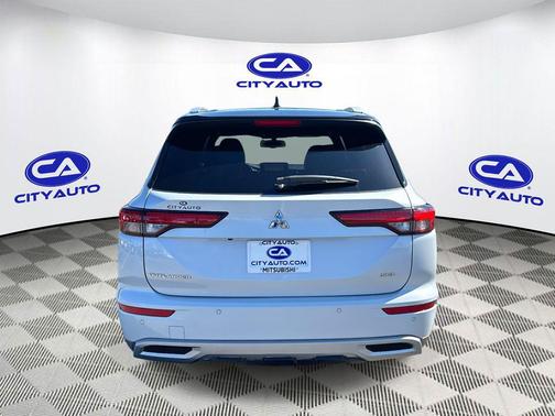 2024 Mitsubishi Outlander SEL 2.5 2WD