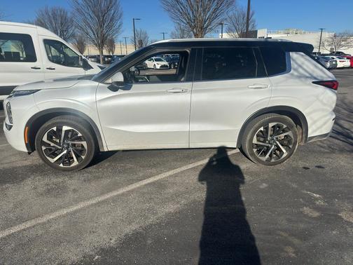 2024 Mitsubishi Outlander SEL 2.5 2WD