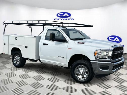 2022 RAM 2500 Tradesman Regular Cab 4x4 8' Box