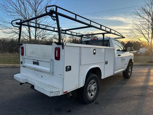 2022 RAM 2500 Tradesman Regular Cab 4x4 8' Box