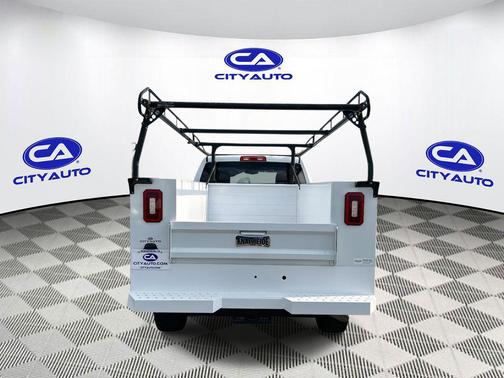 2022 RAM 2500 Tradesman Regular Cab 4x4 8' Box