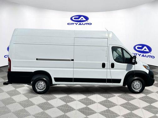 Bright White Clearcoat 2023 RAM ProMaster 3500 High Roof