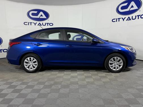 2019 Hyundai Accent SE