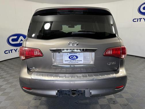 2017 INFINITI QX80 Base