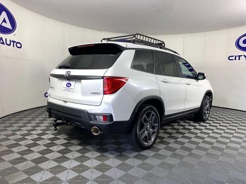 Platinum White Pearl 2023 Honda Passport AWD EX-L