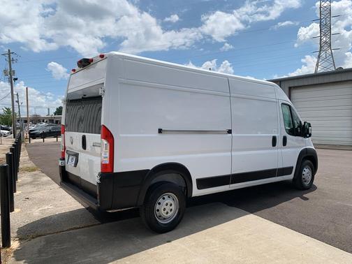 Bright White Clearcoat 2023 RAM ProMaster 2500 High Roof