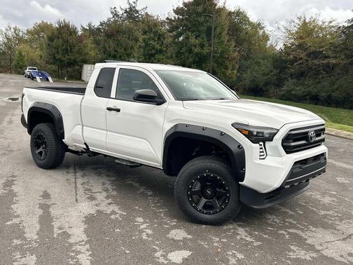 2024 Toyota Tacoma SR