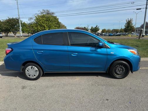 2024 Mitsubishi Mirage G4 ES